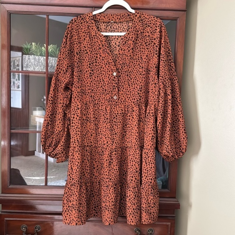 X-Large leopard print boutique dress NWOT